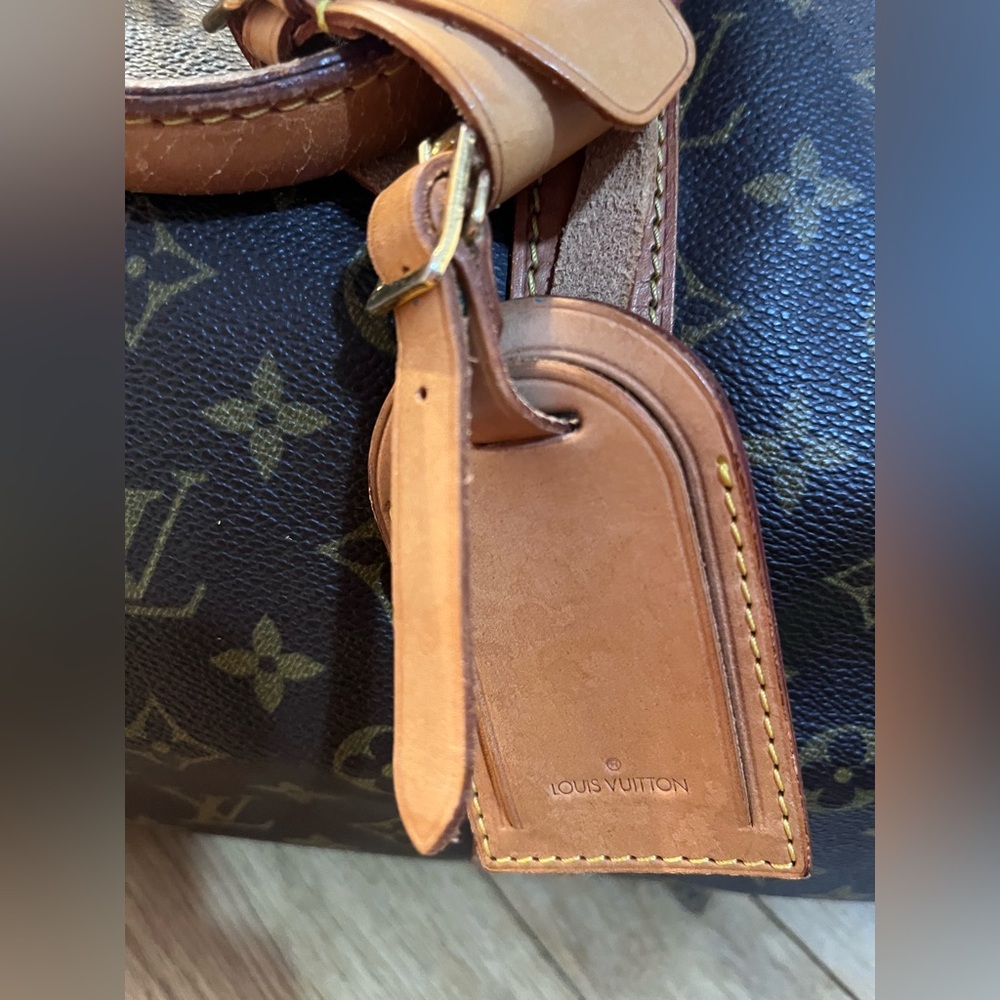 SOLD Louis Vuitton Monogram Keepall 55 With Strap, Name Tag and Poignee - Picture 7 of 17